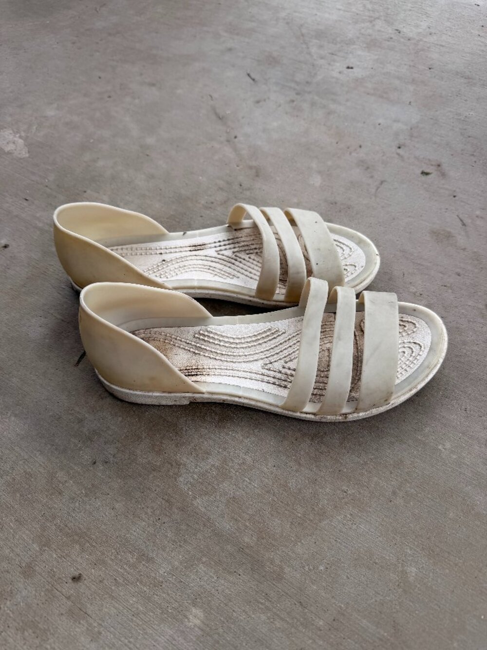 Shoes, size 8